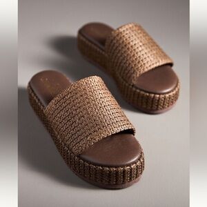 Matisse by Anthropologie Brown Women’s Platform Woven Slides size 10